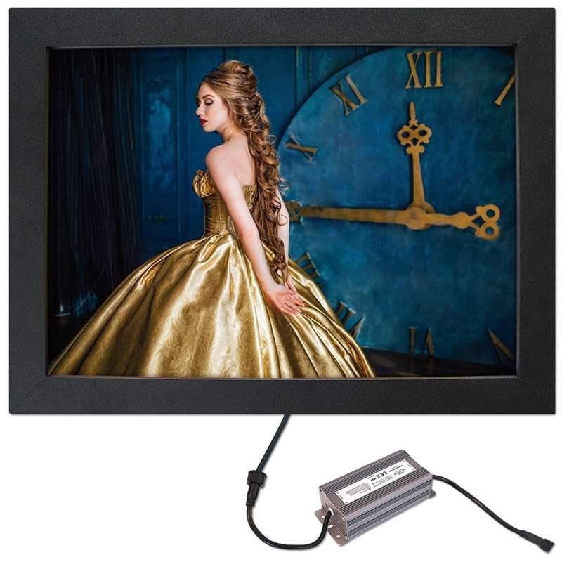 Crown LED Out box - Enkelsidig - Svart - A2