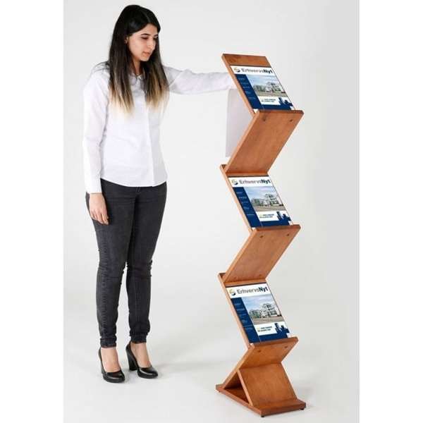 Broschyrhållare i trä Zig Zag, 5 x A4