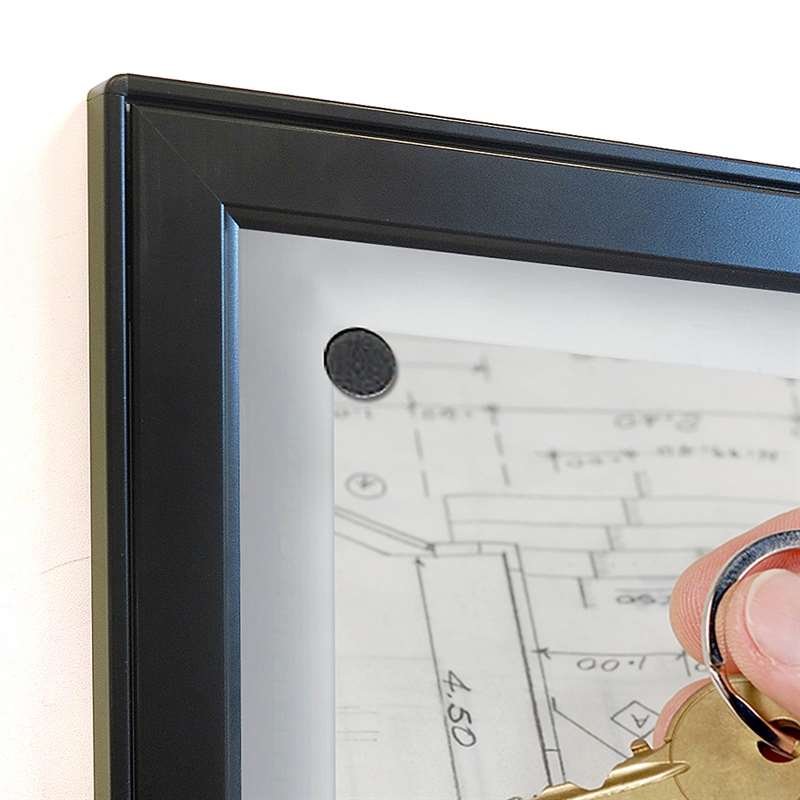 Sort Infobox Magnetisk med lås - 4xA4 - sort