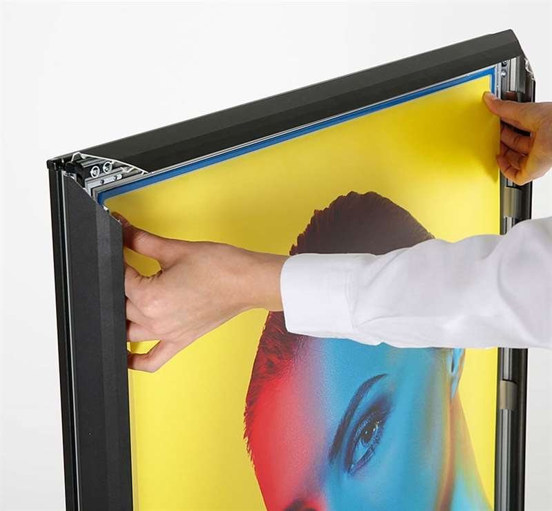 Wind-LED Pro Waterbase gatupratare svart A1