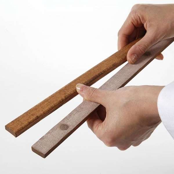 Wood Poster Hanger i lys bøg. Affischliste i træ, magnetisk - 30cm sæt