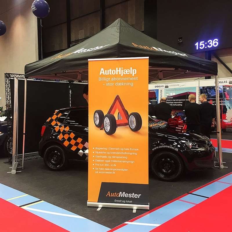 Eventtält Lux, 2 x 2 m, alu/silver med svart topp