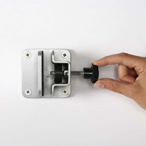 Universal Clamp Kit, 2 platthållare för vägg och tak