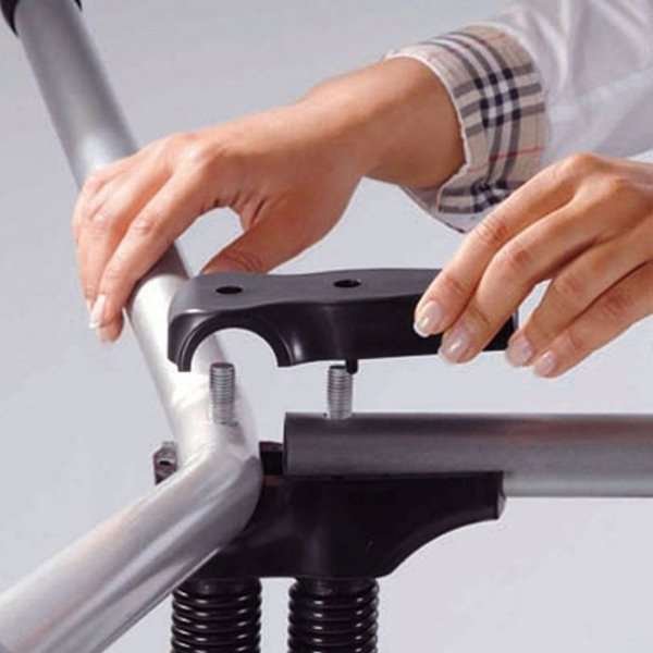 Wind-Line Budget Fj&auml;derst&auml;ll Trottoarpratare - 50x70 cm - silver