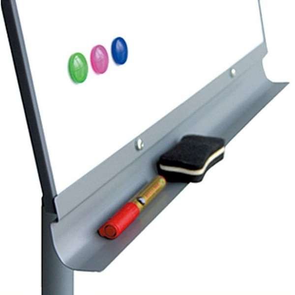 Blädderblock på ben med magnetisk whiteboard