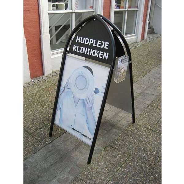 Gotik Classic  Gatupratare 50x70 cm svart