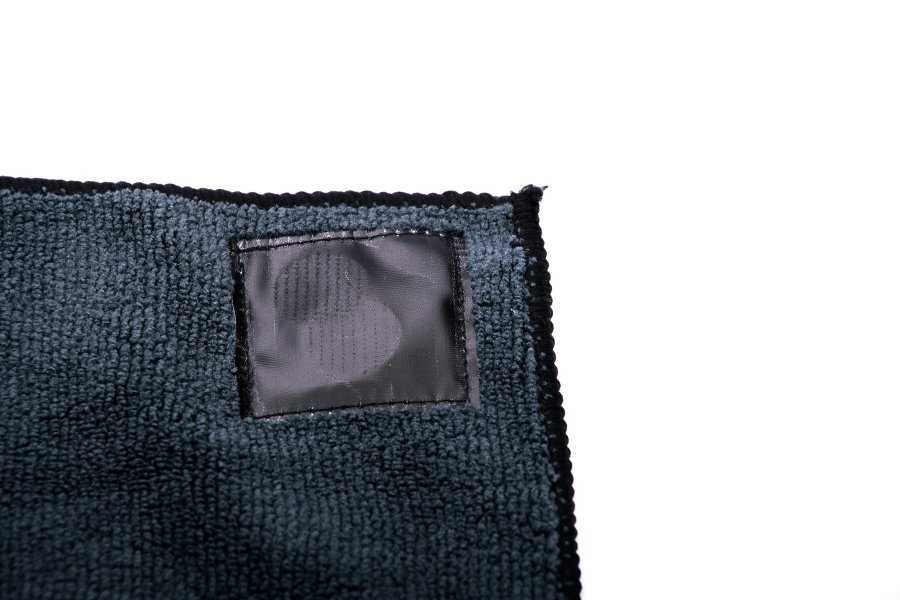 Mikrofiberduk med magnetfunktion f&ouml;r reng&ouml;ring av whiteboards och glastavlor