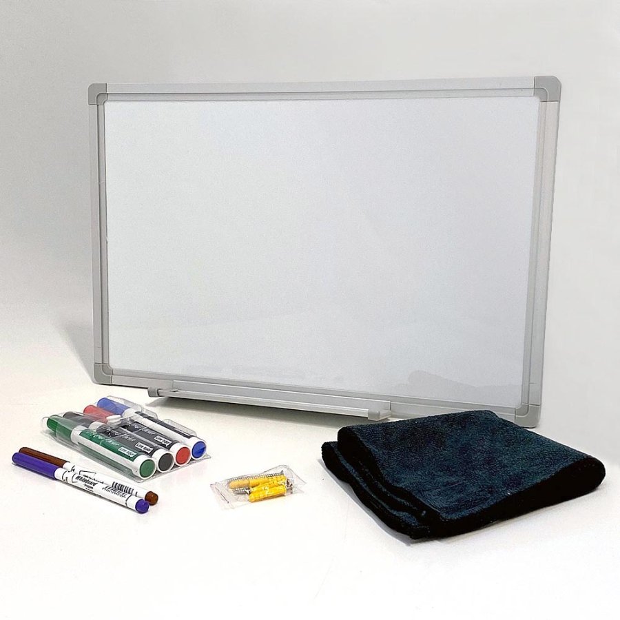 Whiteboard lackerad, 45 x 30 cm, inkl. mikrofiberduk och 6 tuschpennor