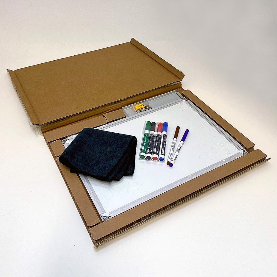 Whiteboard lackerad, 45 x 30 cm, inkl. mikrofiberduk och 6 tuschpennor