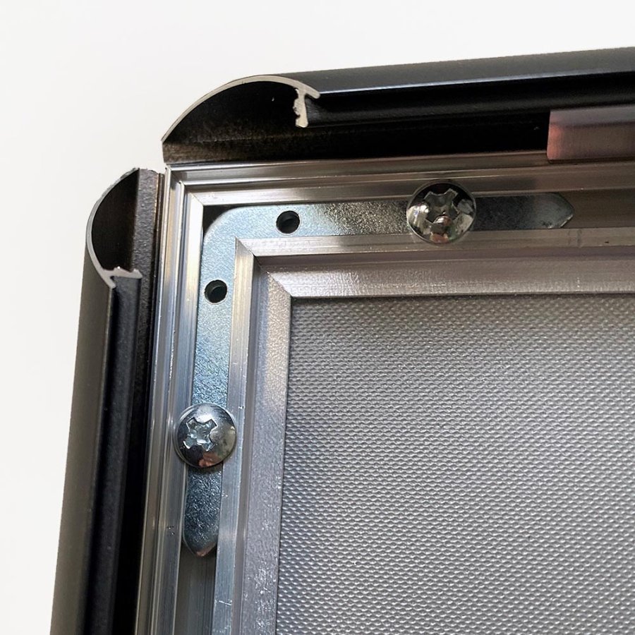 BASIC Infostand A4 - 92mm h&ouml;g - A3 Klickramprofil 25mm, svart