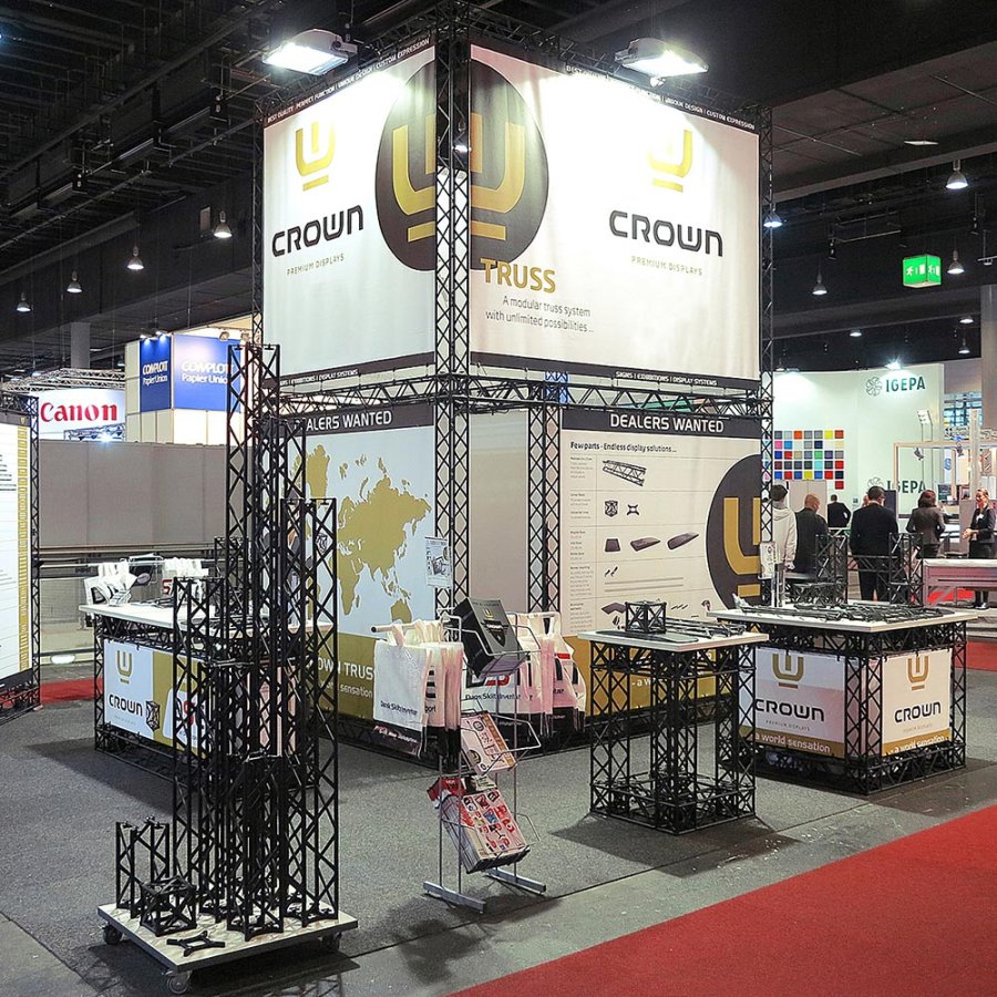 Crown Truss 15 v&auml;gg - svart