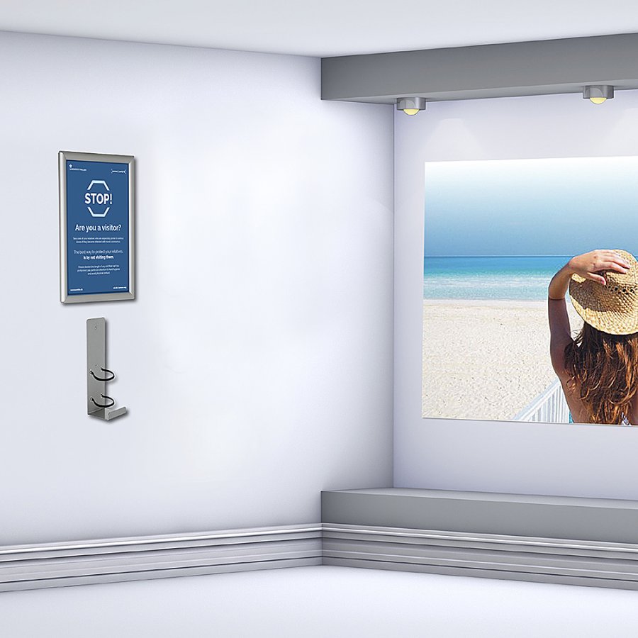 H&auml;llare for Handsprit dispenser med sn&auml;ppram, v&auml;ggmonterad, A3 - 29,7 x 42 cm