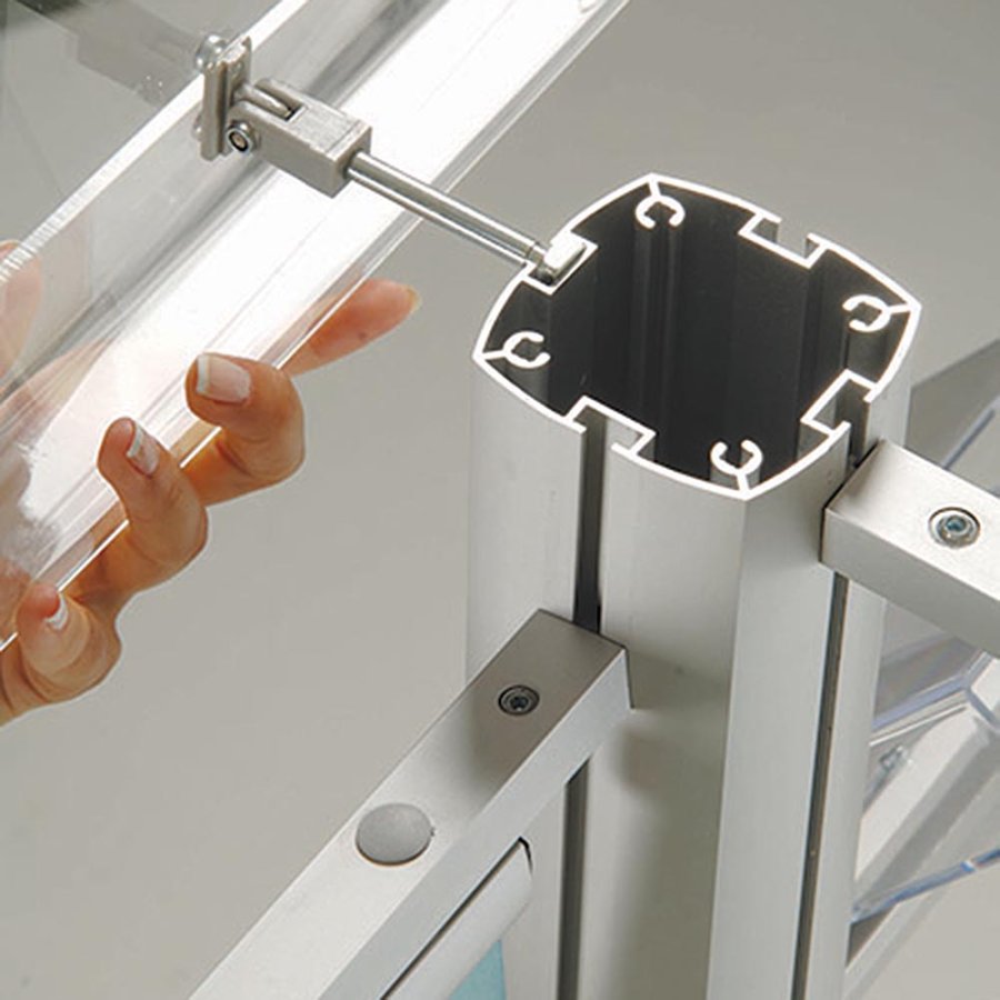 Multistativ 4 kanaler 190cm St&aring;ng + Fot + Topp