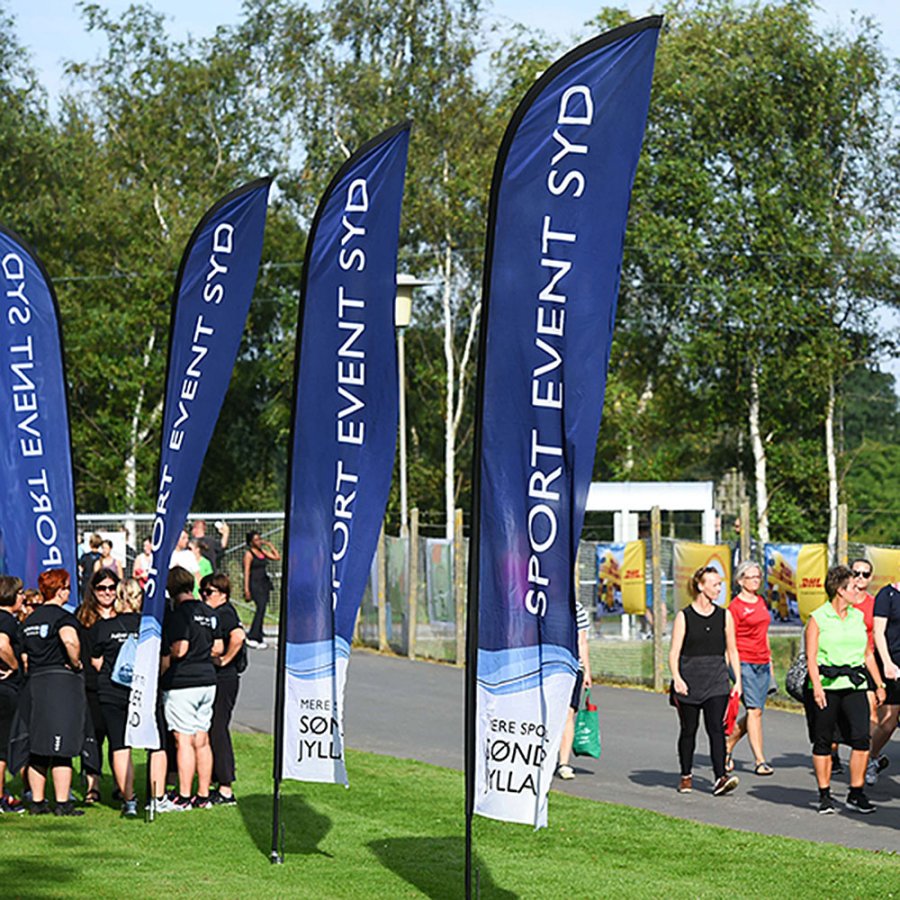 Utomhus b&aring;ge flaggst&auml;nger, sm&aring;