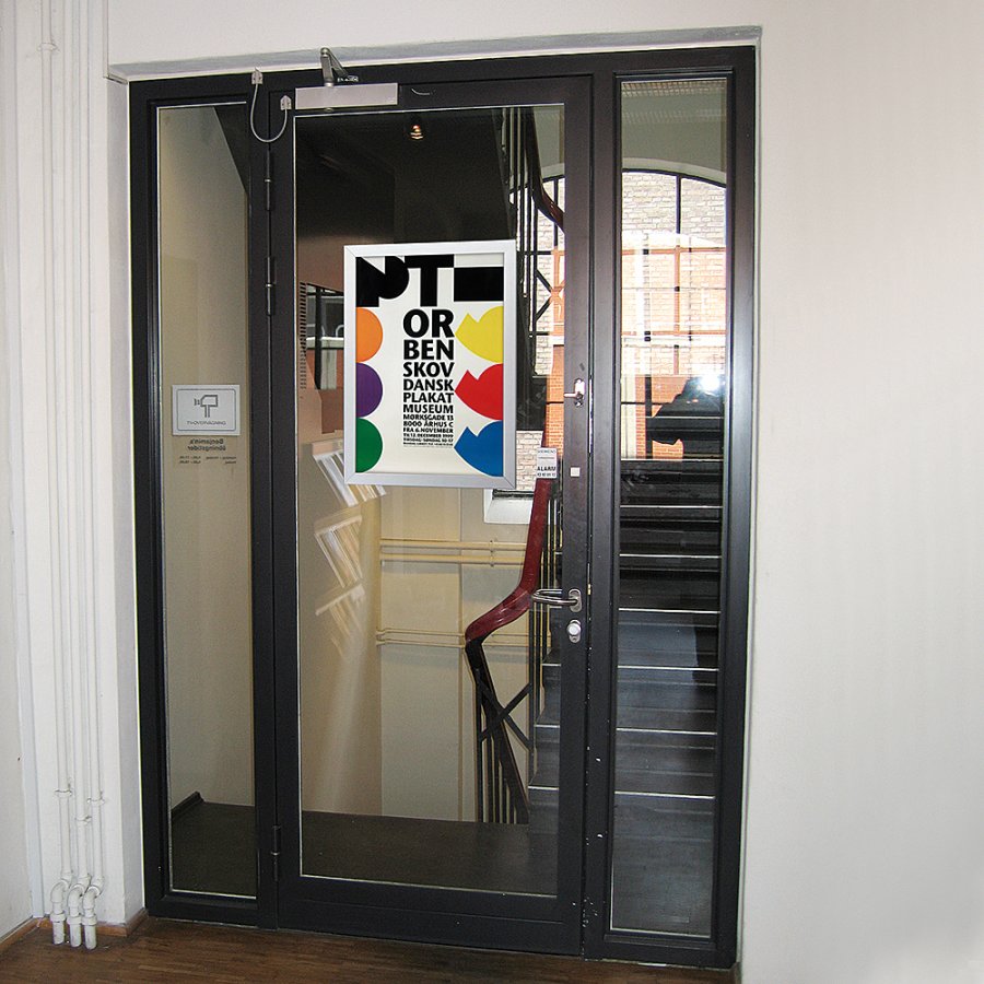 F&ouml;nster Alu sn&auml;ppram dubbelsidig - 32 mm - 70x100 cm - silver