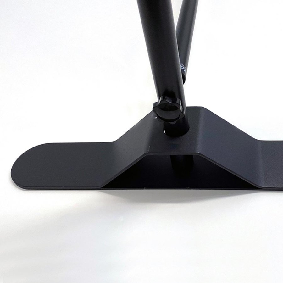 Teleskopisk bannerv&auml;gg f&ouml;r m&auml;ssa med v&auml;ska, max 240 x 240 cm, svart