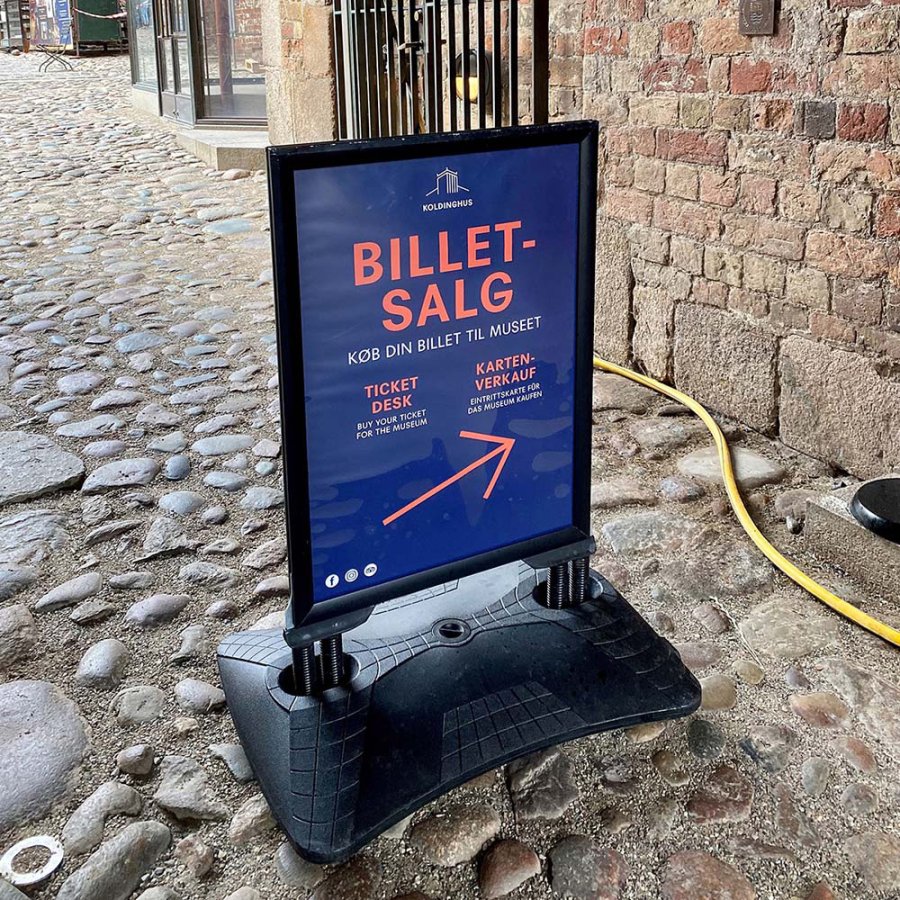 Wind-Sign Waterbase Budget Gatupratare- 50x70 cm - svart