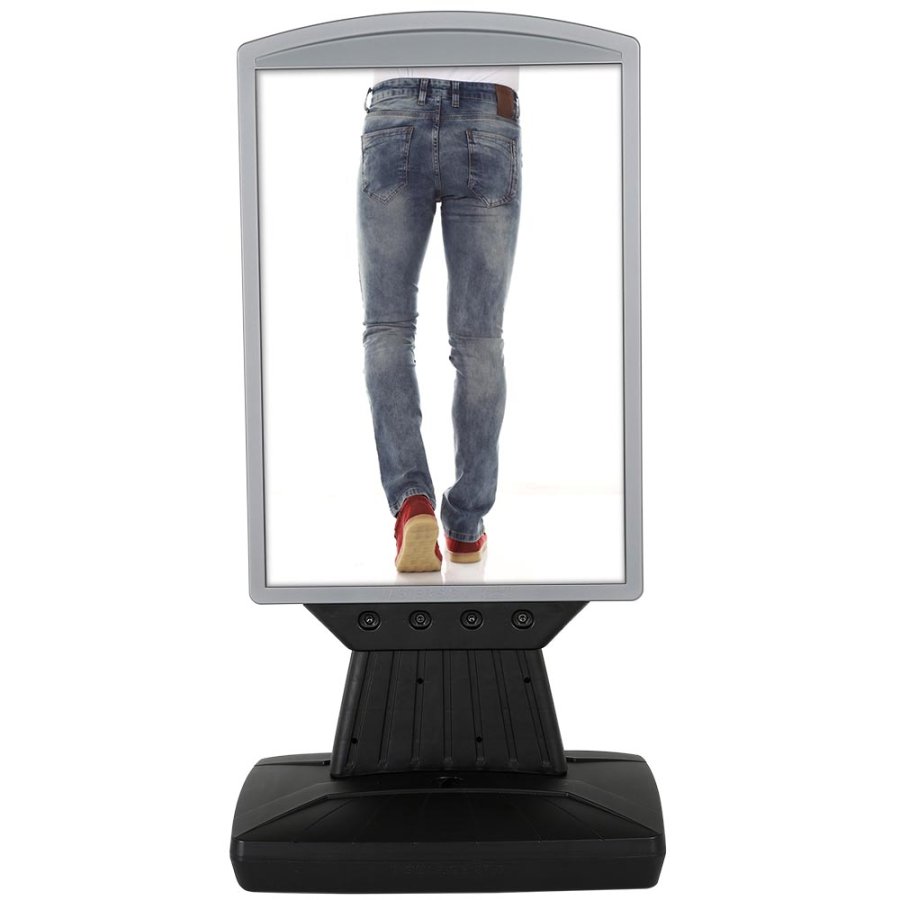 Plast Gatupratare med Fot, Svart Vattentank 12L, Silver