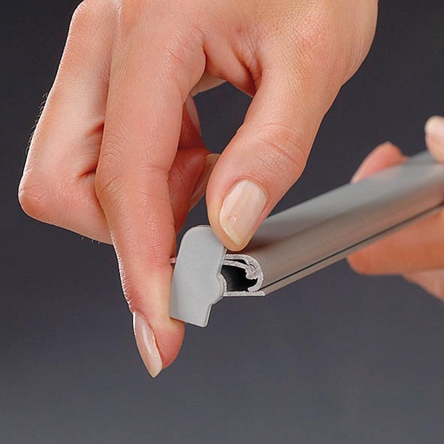 Poster-Clamp Budget, gavelsats