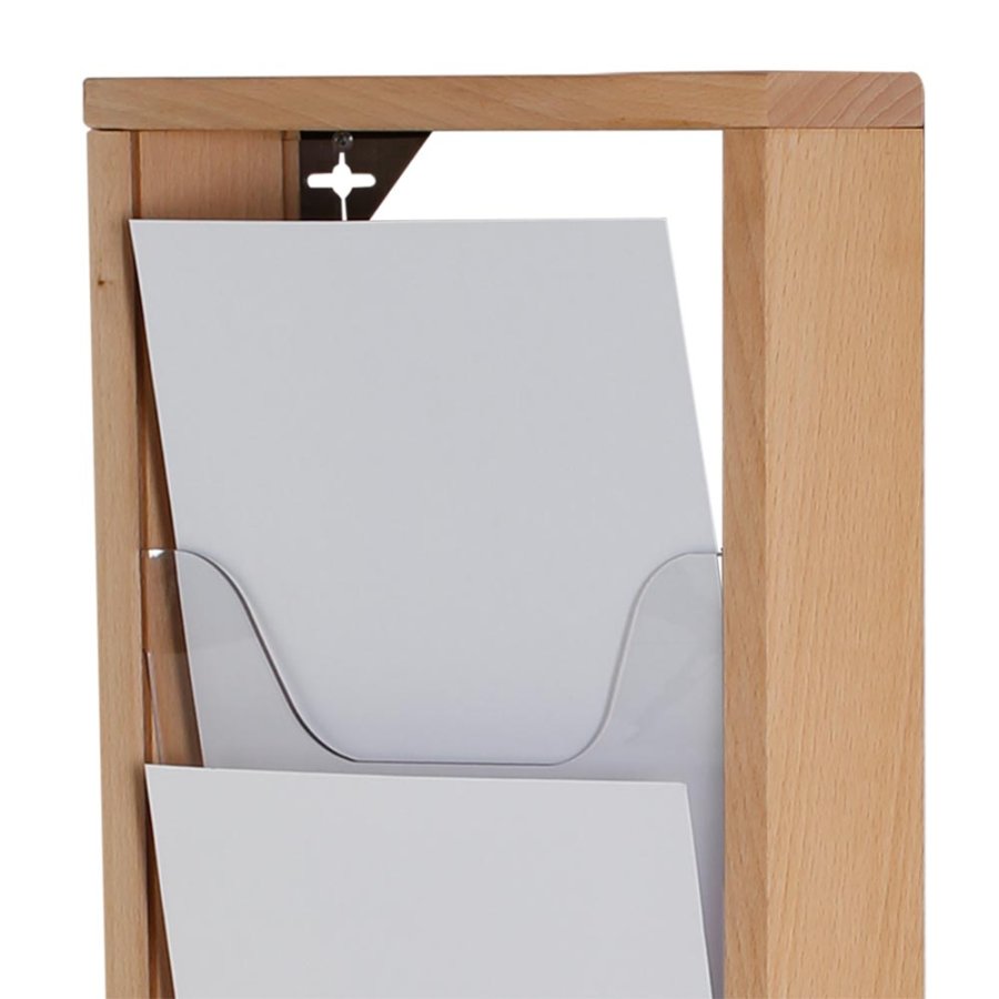 Broschyrh&aring;llarv&auml;gg i tr&auml;. Naturligt tr&auml;. 5xA4