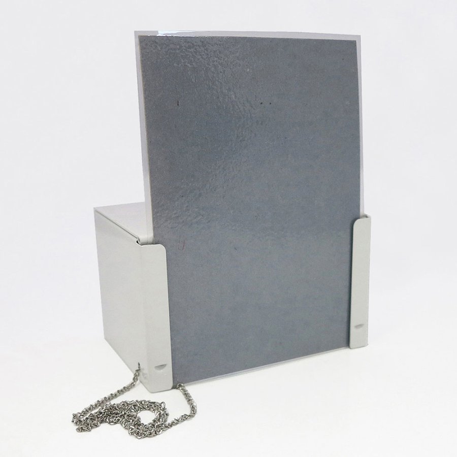 Donations- och tipsbox i vitt