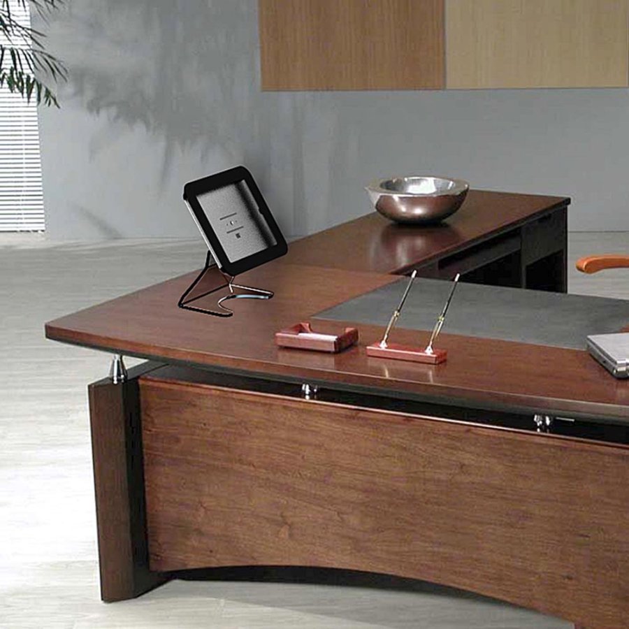 Bordsh&aring;llare f&ouml;r iPad/surfplatta universal (exklusive kabel)