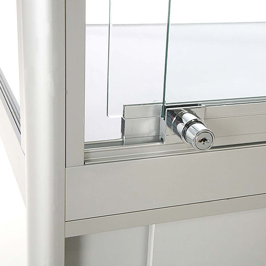 Vitrinsk&aring;p - Showcase Tower Duo glasmonter med undersk&aring;p, LED-ljus och l&aring;s - silver