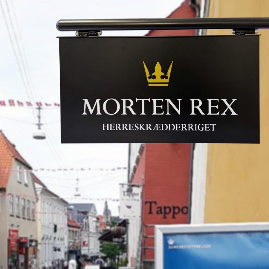 Smidesskylt f&ouml;r v&auml;gg Basic pulverlackad