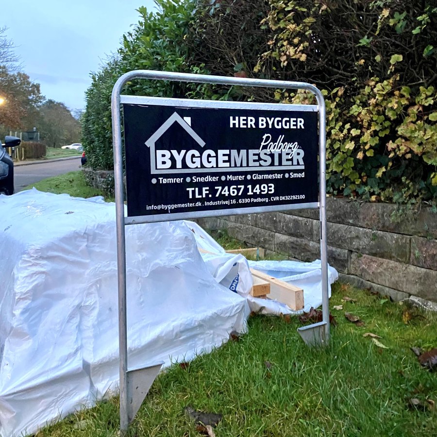 Estate Sign Standard , m&auml;klarskylt utan pl&aring;t och tryck