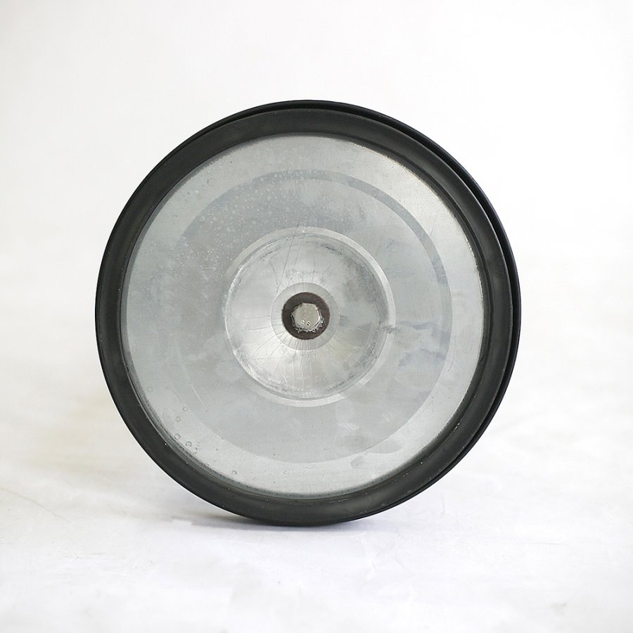 Svartlackerad St&aring; i St&aring;l till k&ouml;ledare/avsp&auml;rrningssystem, 91 cm h&ouml;g, tung fot &Oslash; 32 cm